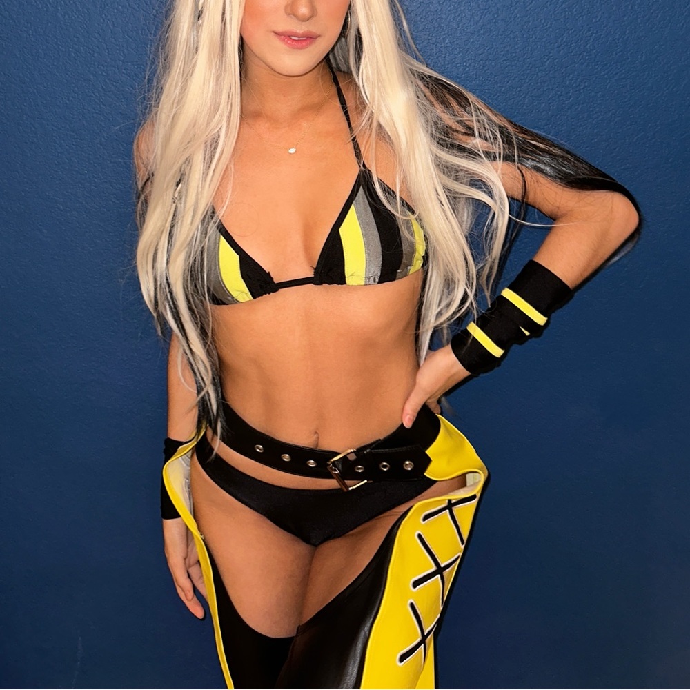 Christina Aguilera costume - Dirrty music video